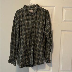 L.L. Bean Men's Green Plaid Flannel Button Down Shirt